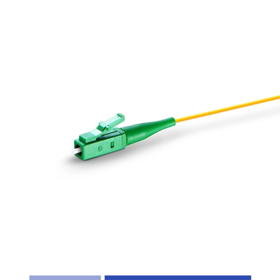 kaufen Hohe Festigkeit Single Mode OS2 Glasfaser Pigtail 9/125um LSZH 1m LC APC Pigtail on-line-Fertigung
