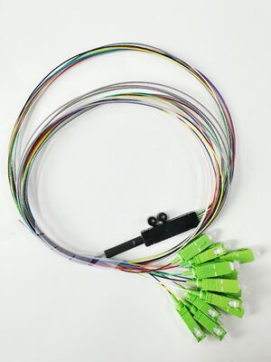 Kaufen 12-Faser SC/APC Singlemode Ribbon-Glasfaser-Pigtail OS2 9/125 für FTTH on-line-Fertigung